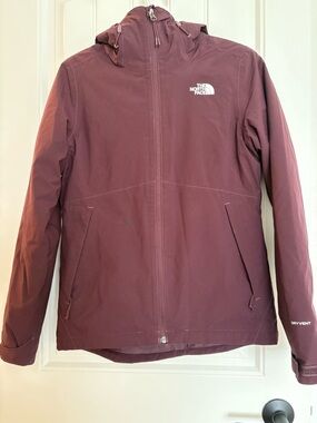 The North Face Women's Jacket - Plum